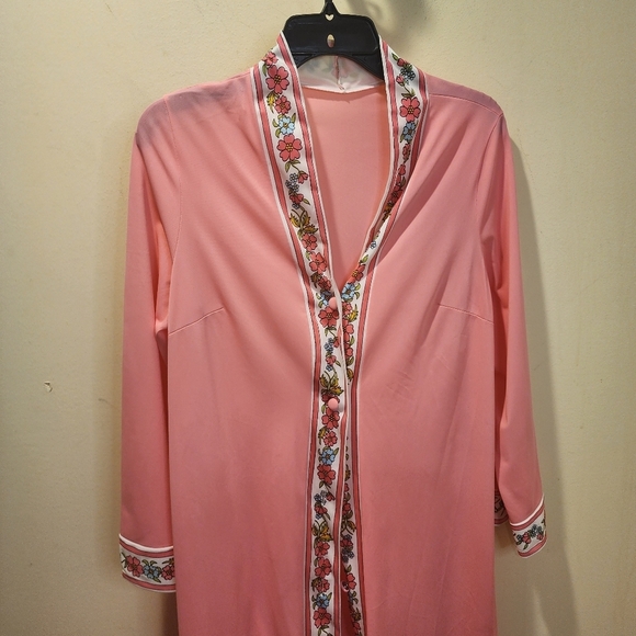 Gossard Artemis Vintage Pink 100% Nylon Long Sleeves Night Gown Sleepwear size M - Picture 11 of 14